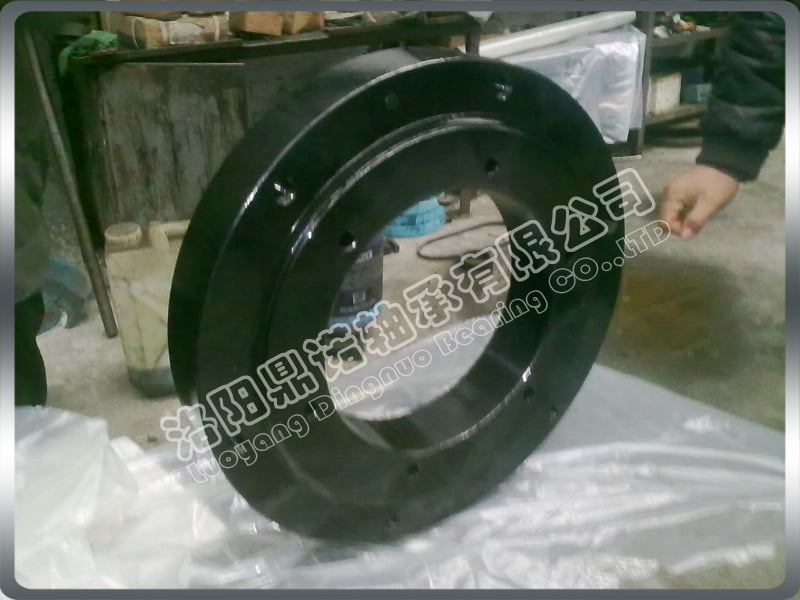 四點(diǎn)接觸球無(wú)齒式小型回轉(zhuǎn)支承-010.25.315.12